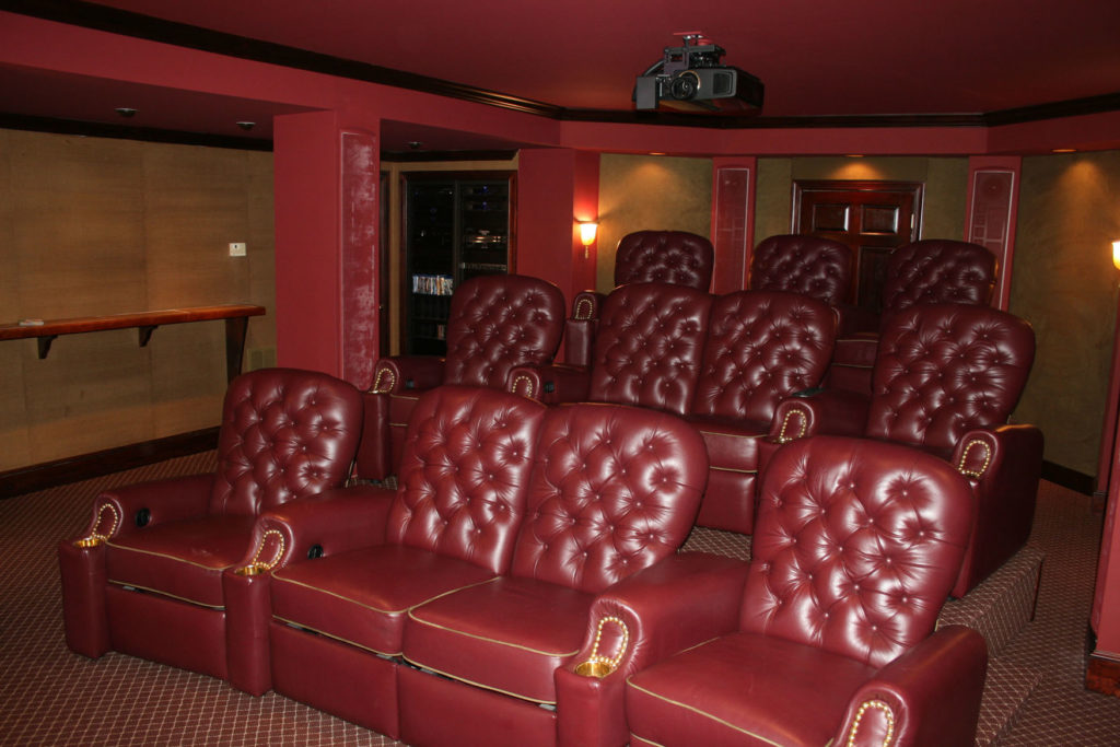 Luxurios Home Theatre